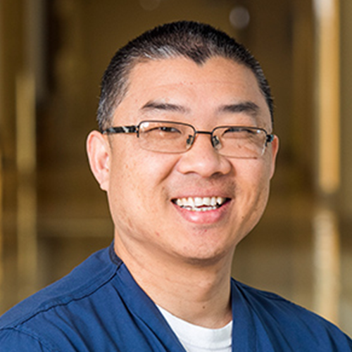 Bob Peng, doctor en medicina.