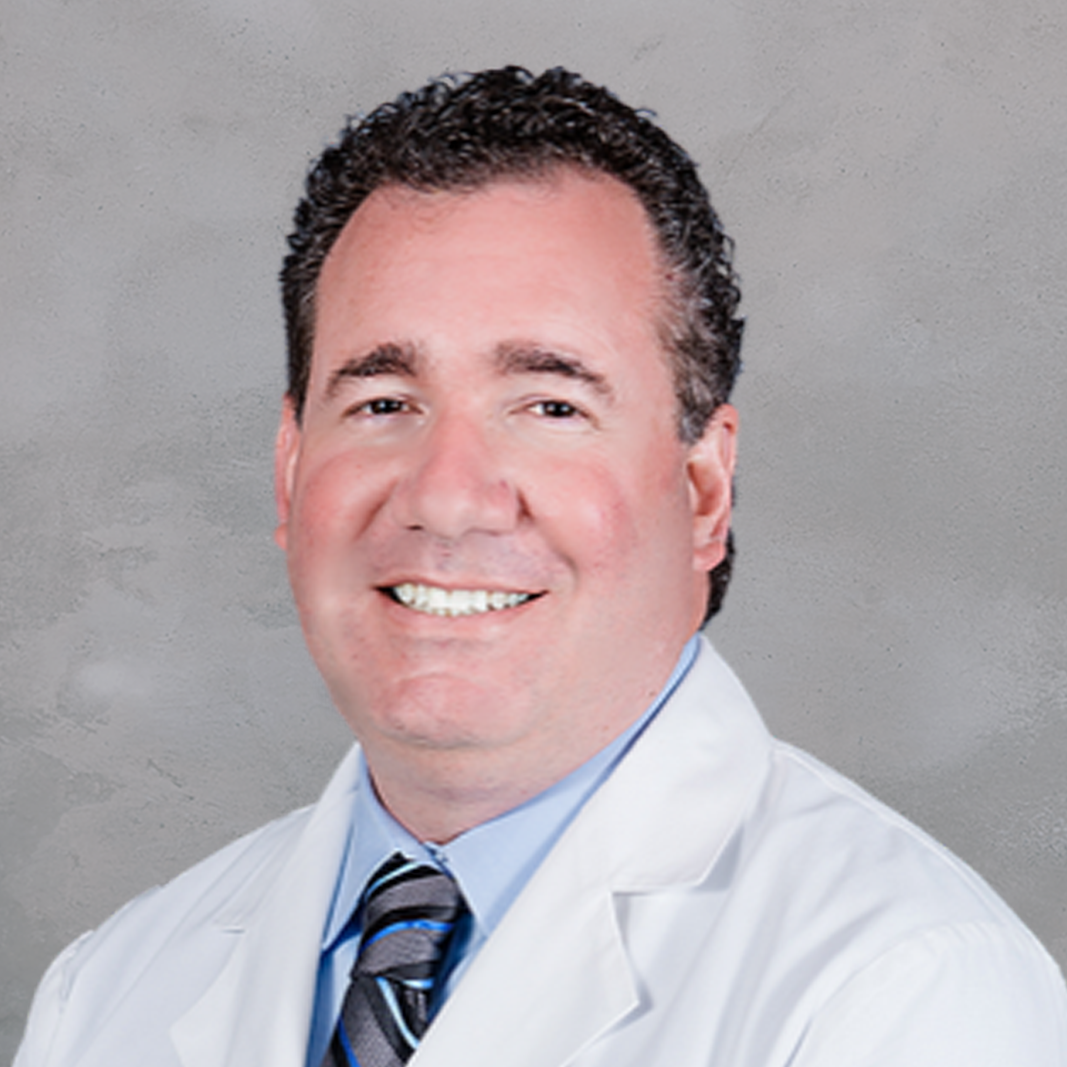 Steven LeDesma, doctor en medicina