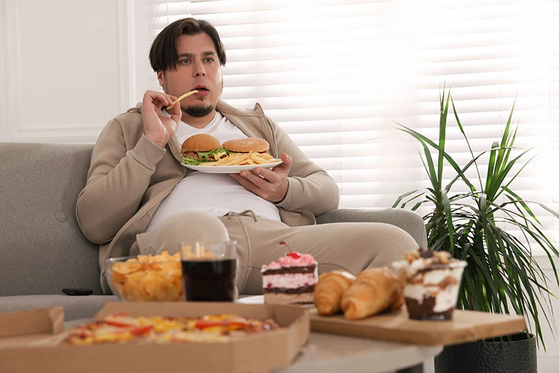 El gordo come hamburguesas Sobrepeso Obesidad