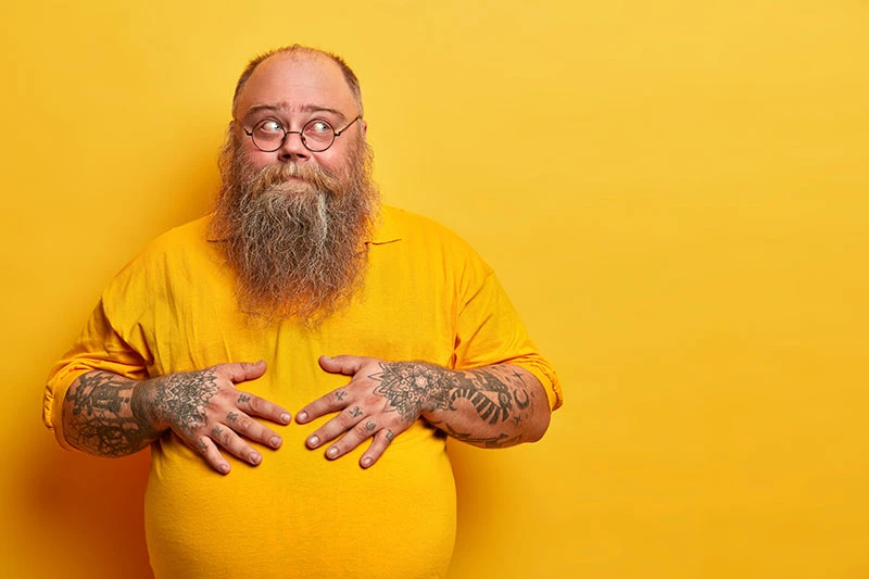 Hombre Tatuado Sobrepeso Obeso
